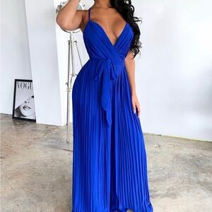 Elegant Blue Maxi Dress